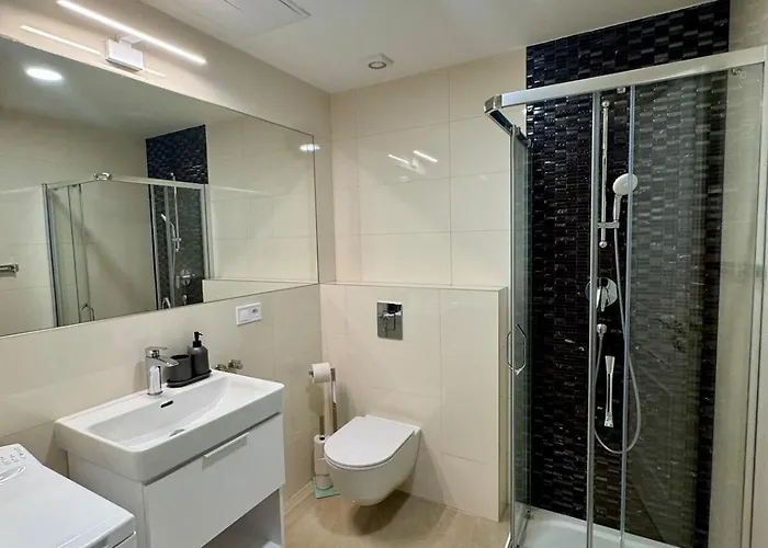 Apartament With Free Garage Parking Praga